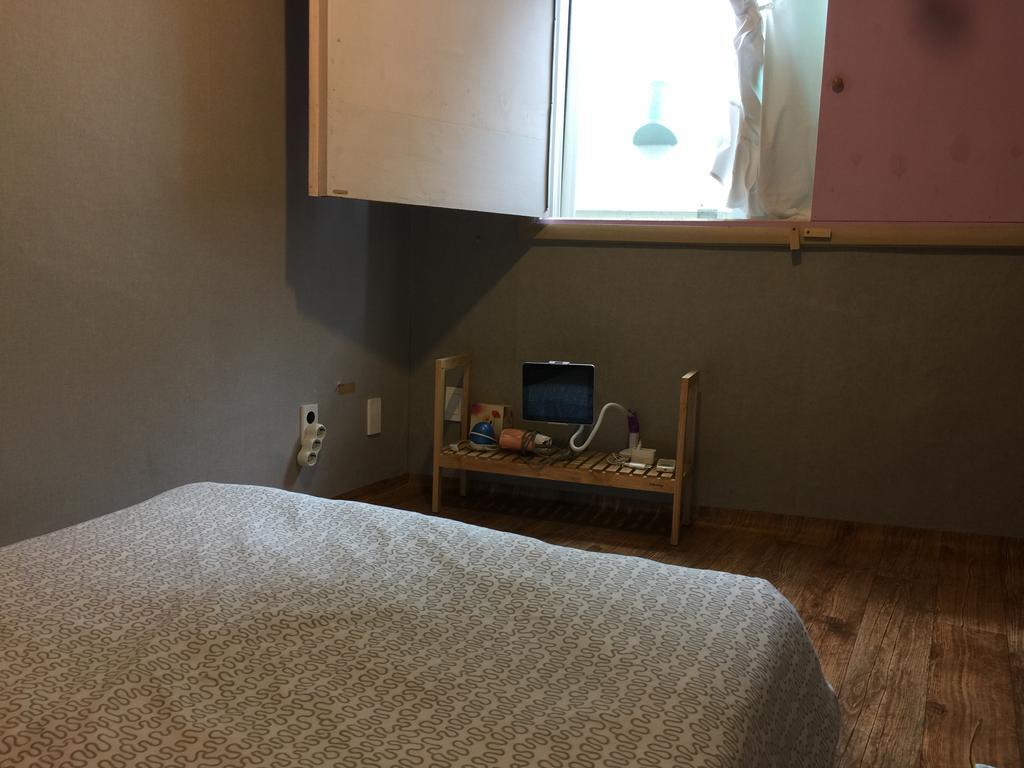 Backpackers In Jeju City Center מראה חיצוני תמונה
